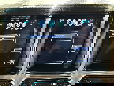 Used 2020 Chevrolet Suburban LT image 6