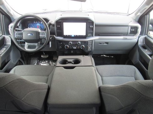 Used 2025 Ford F150 XLT w/ Equipment Group 301A Standard image 3
