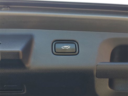 Used 2021 Hyundai Palisade Limited image 38