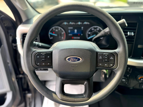 Used 2024 Ford F250 XLT image 14