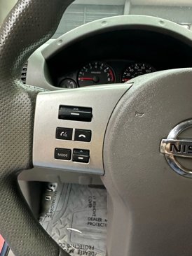 Used 2018 Nissan Frontier SV image 16