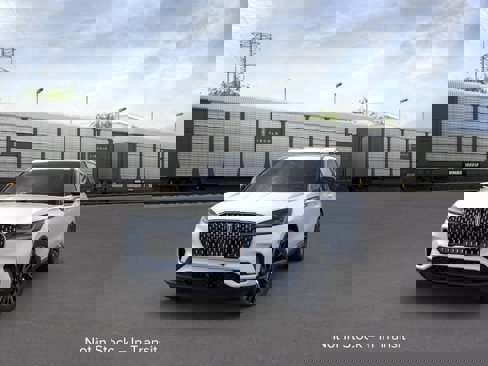 New 2025 Lincoln Aviator Reserve w/ Equipment Group 201A image 24