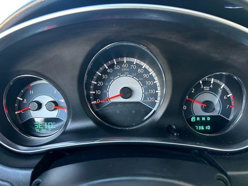 Used 2012 Chrysler 200 Touring image 16