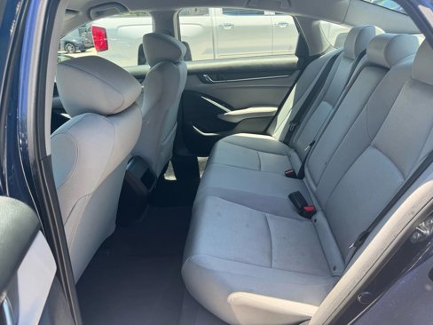 Used 2018 Honda Accord LX image 12