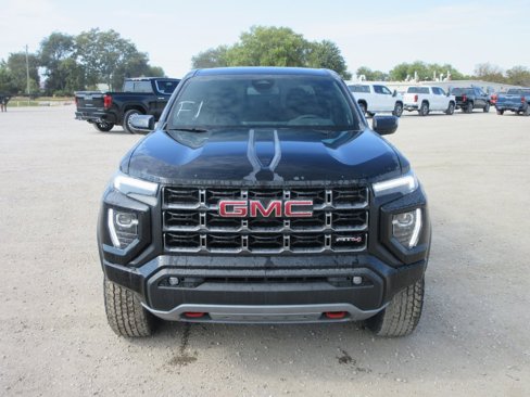 New 2026 GMC Canyon AT4 image 14