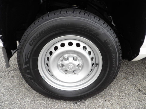 Used 2024 Toyota Tacoma SR image 42