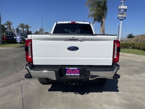 New 2025 Ford F350 Lariat w/ Lariat Ultimate Package image 4