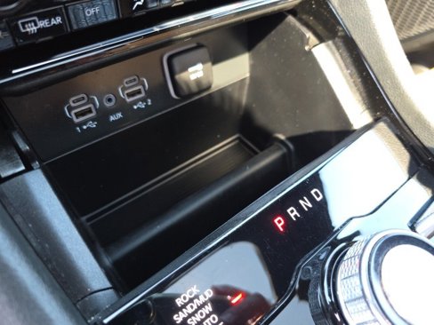 Used 2024 Jeep Grand Cherokee L Summit w/ Advanced Protech Group IV image 35