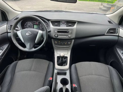 Used 2014 Nissan Sentra S image 15