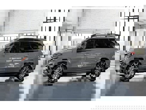New 2026 Mercedes-Benz GLS 580 4MATIC image 34