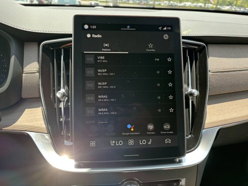 New 2026 Volvo XC90 B6 Plus w/ Protection Package Premier image 20