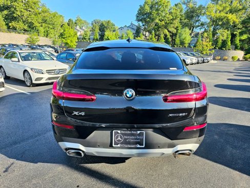 Used 2025 BMW X4 xDrive30i w/ Premium Package image 9