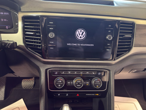 Used 2019 Volkswagen Atlas SEL image 18