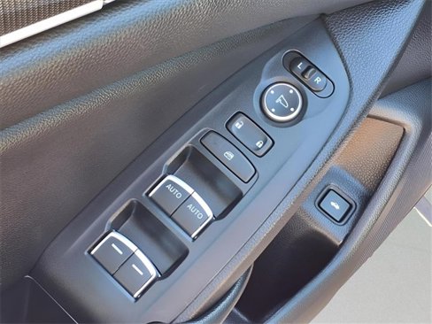 Used 2022 Honda Accord Sport image 14