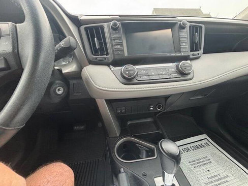 Used 2017 Toyota RAV4 XLE image 8
