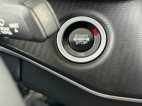 Used 2024 Jeep Grand Cherokee L Laredo image 23