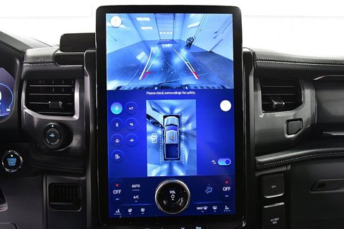 Used 2024 Ford F150 Lightning Flash image 28