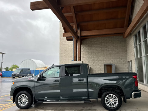 New 2026 Chevrolet Silverado 1500 LT w/ Z71 Off-Road Package image 2