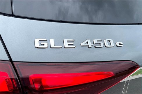 New 2026 Mercedes-Benz GLE 450e 4MATIC image 9