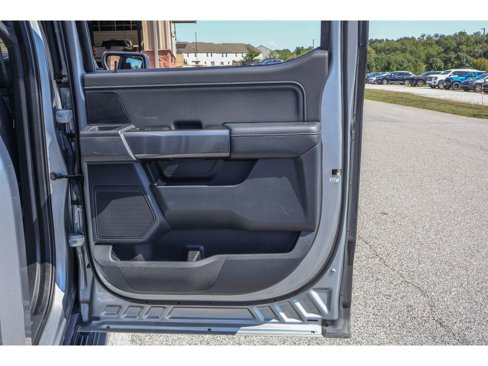 Used 2022 Ford F150 XLT w/ Equipment Group 302A High image 19