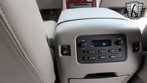 Used 2005 Cadillac Escalade AWD image 19