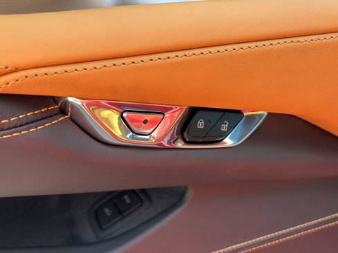 New 2026 Chevrolet Corvette E-Ray image 18