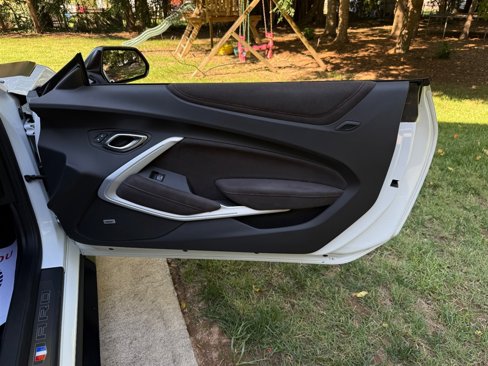 Used 2018 Chevrolet Camaro ZL1 image 56