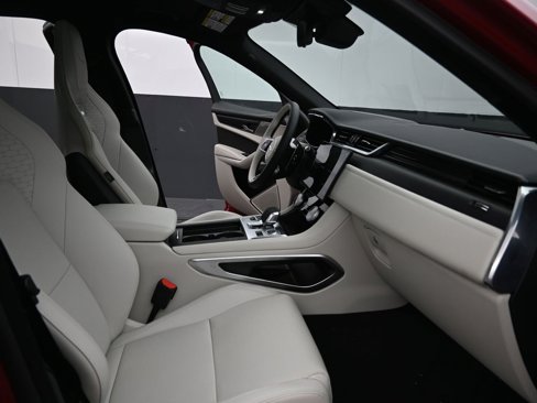 New 2026 Jaguar F-PACE R-Dynamic S image 10