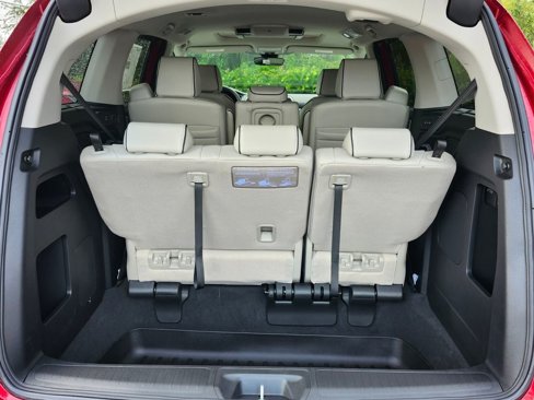 New 2026 Honda Odyssey Touring image 12