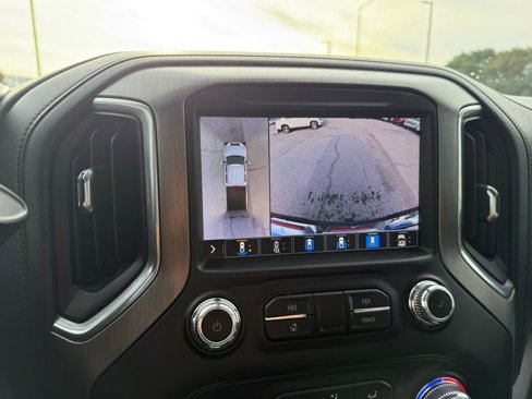Used 2022 GMC Sierra 2500 Denali image 17