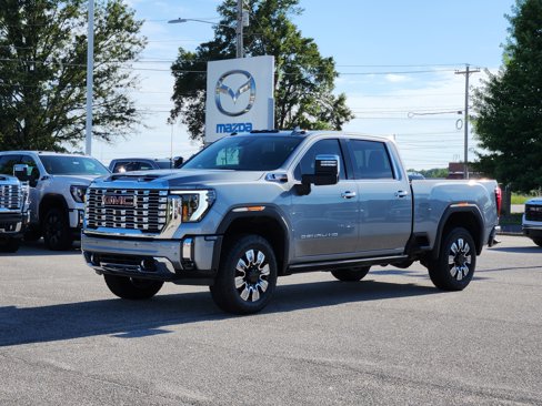 New 2025 GMC Sierra 2500 Denali w/ Denali Reserve Package image 3