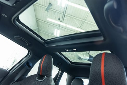 Certified 2025 MINI Cooper S image 15