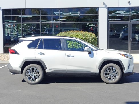 Used 2025 Toyota RAV4 Limited image 8