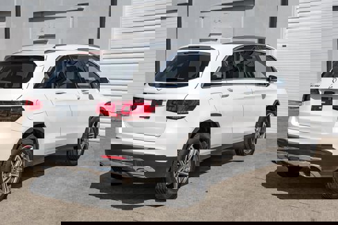 Used 2020 Mercedes-Benz GLC 300 w/ Premium Package image 8