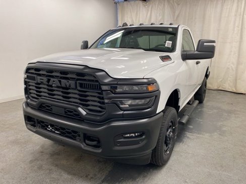 New 2026 RAM 2500 Tradesman image 3