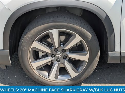 Used 2023 Honda Pilot Touring image 10