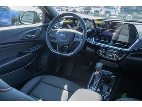 New 2025 Chevrolet Trax RS w/ Sunroof Package image 15