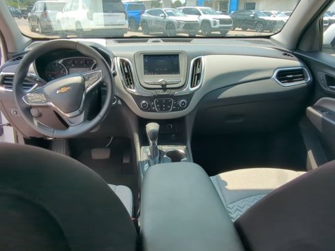 Used 2024 Chevrolet Equinox LT image 19