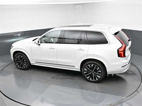 New 2026 Volvo XC90 B6 Plus w/ Protection Package Premier image 48