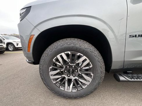 New 2026 Chevrolet Suburban Z71 image 70