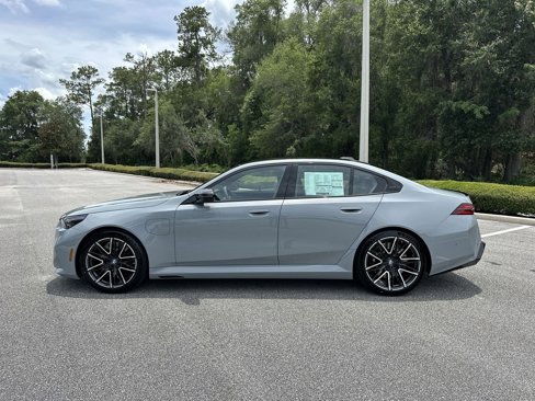 New 2026 BMW M5 w/ Executive Package image 10