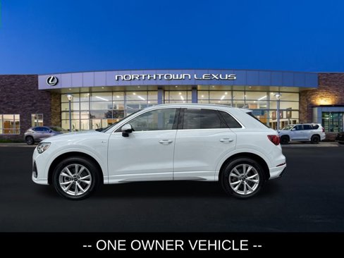 Used 2022 Audi Q3 2.0T Premium Plus image 2
