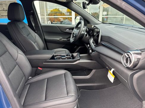 New 2026 Chevrolet Equinox LT w/ Convenience Package II image 4