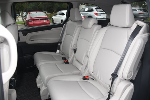 New 2026 Honda Odyssey EX-L image 8