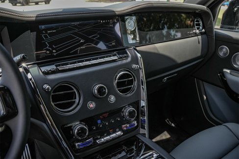 New 2025 Rolls-Royce Cullinan image 29