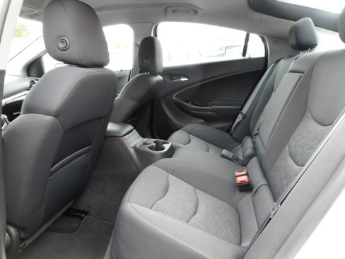Used 2017 Chevrolet Volt LT image 16