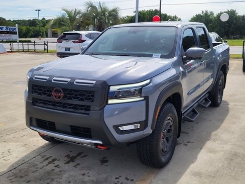 New 2025 Nissan Frontier PRO-4X w/ Pro Premium Package image 6