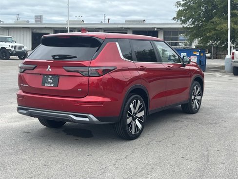 New 2025 Mitsubishi Outlander SE image 5