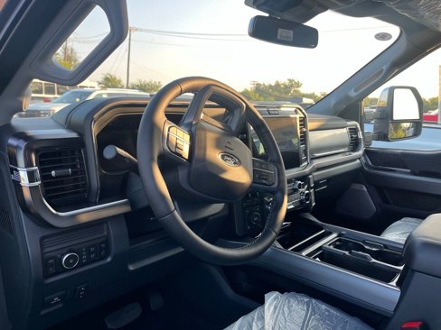 New 2026 Ford F250 Lariat w/ Chrome Package image 13