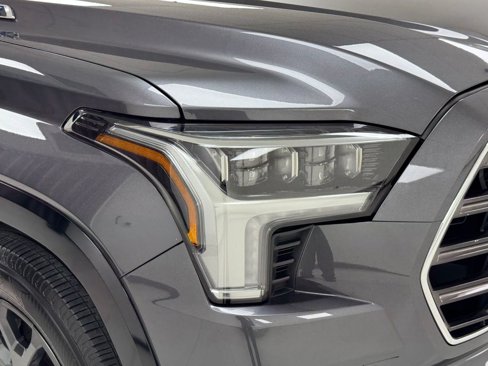 Used 2024 Toyota Sequoia Platinum image 36